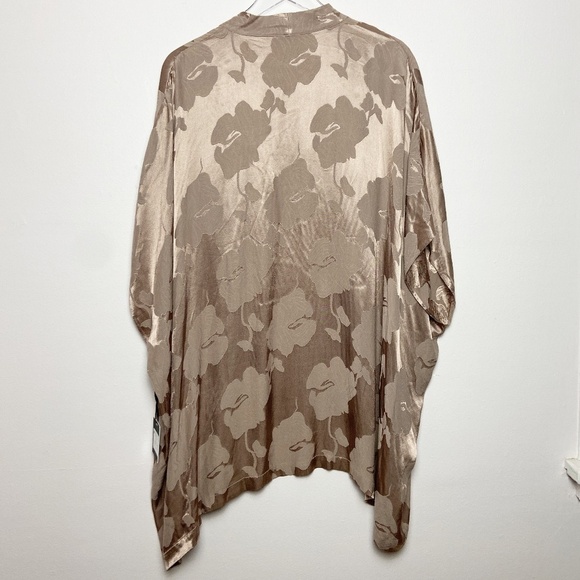 PAPER LABEL | Palm Design Open Front Drapey Kimono - Picture 2 of 8